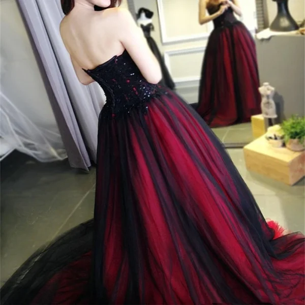 Black And Red Gothic Wedding Dress Sweetheart Beading Gown - Image 3
