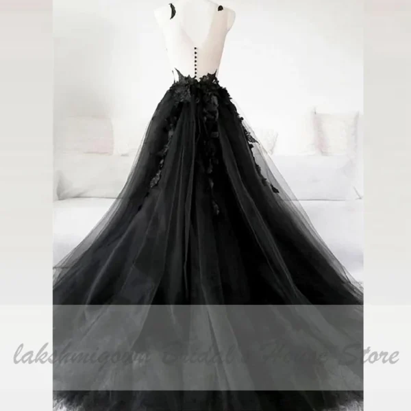 Gothic Wedding Dresses: Floral Black Tulle Bridal Gown Plus Size - Image 3