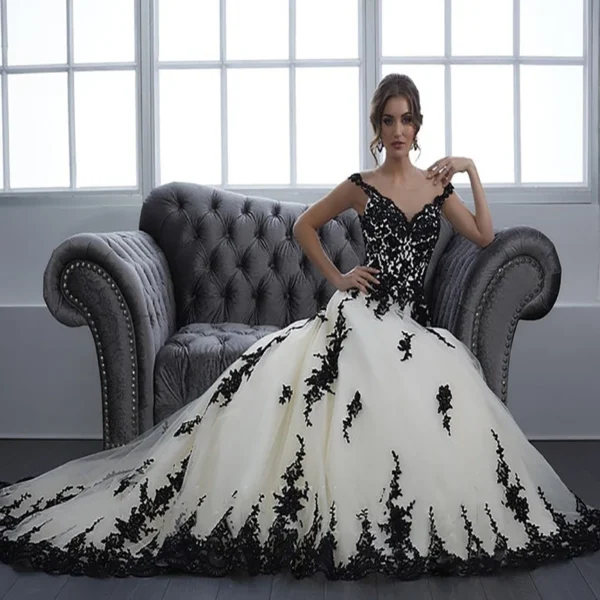 Gothic Wedding Dresses Black White Lace Rustic Boho Victorian Bride Gown