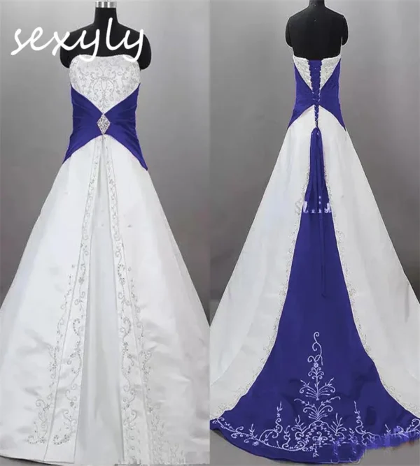 Purple Gothic Wedding Dress Embroidery Beaded Strapless Medieval Bride - Image 2