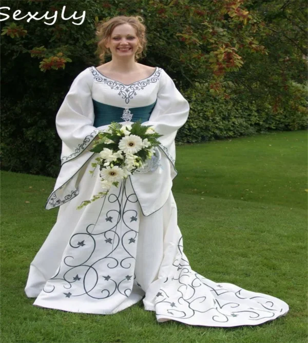 Green Gothic Celtic Wedding Dress Medieval Scottish Elf Bride Customized - Image 2