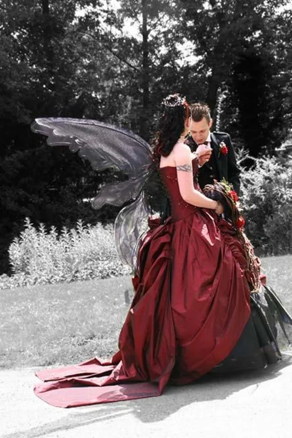 Gothic Wedding Dresses: Burgundy Black Lace-up Corset Plus Size Gown - Image 3